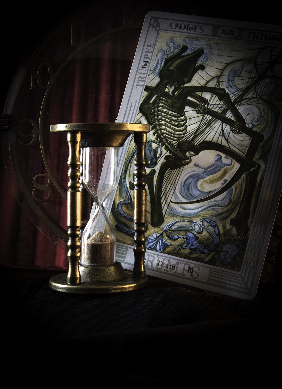 death, hourglass, tarot-2390302.jpg